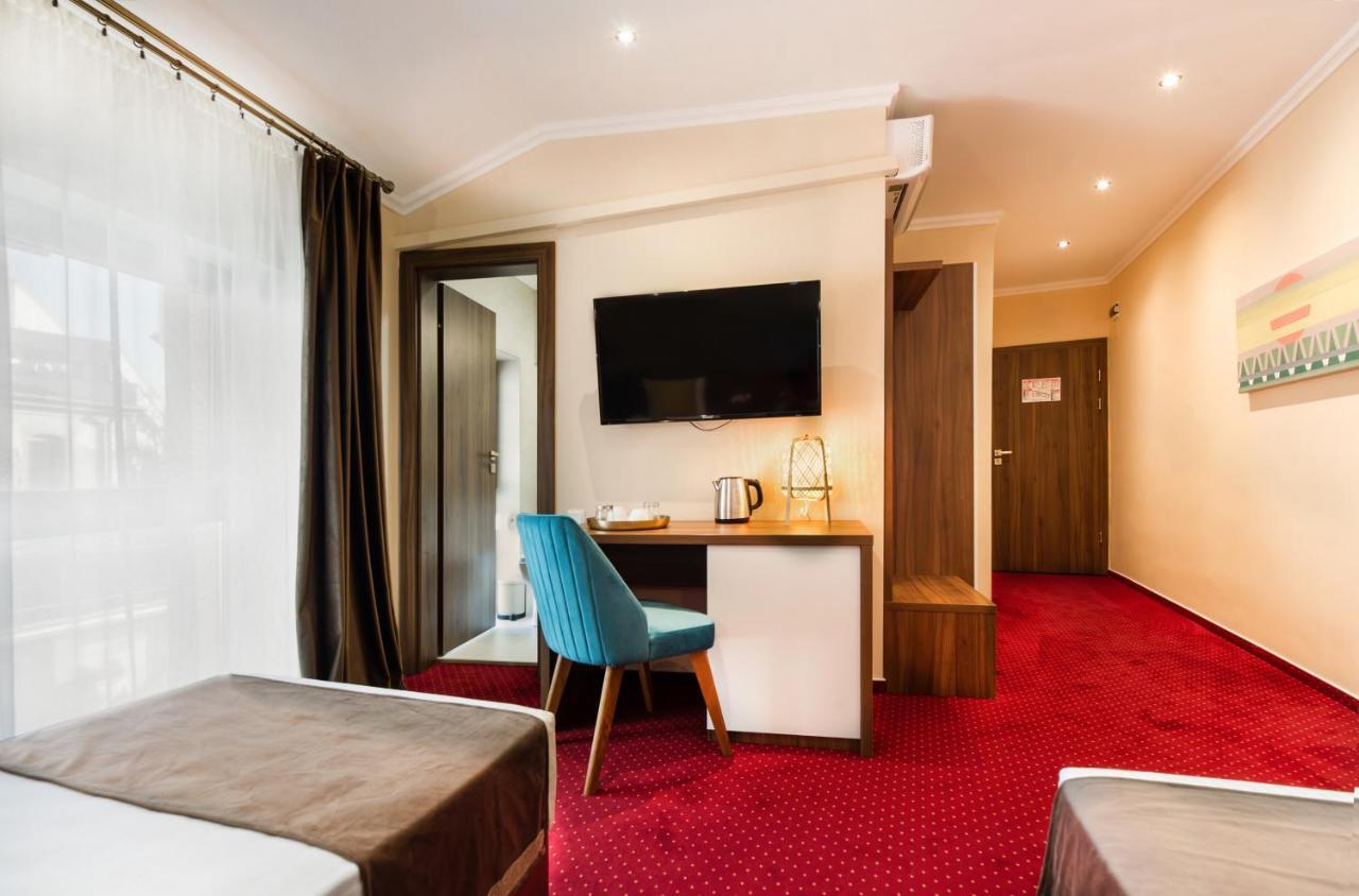 Bucur 9 Hotell Bukarest Exteriör bild