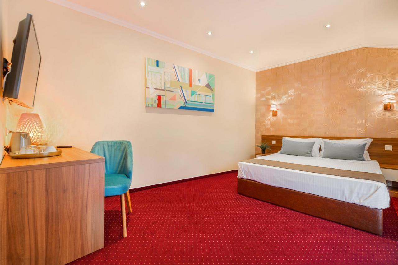 Bucur 9 Hotell Bukarest Exteriör bild